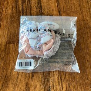 NEW American Eagle Scrunchies Hair Ties Bundle One Size Bow Plaid Girly Chic NWT
